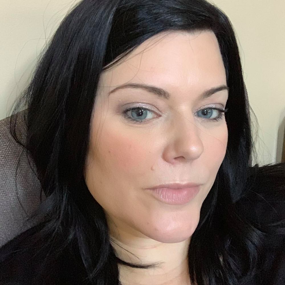 Meet your Posher, Alexandra